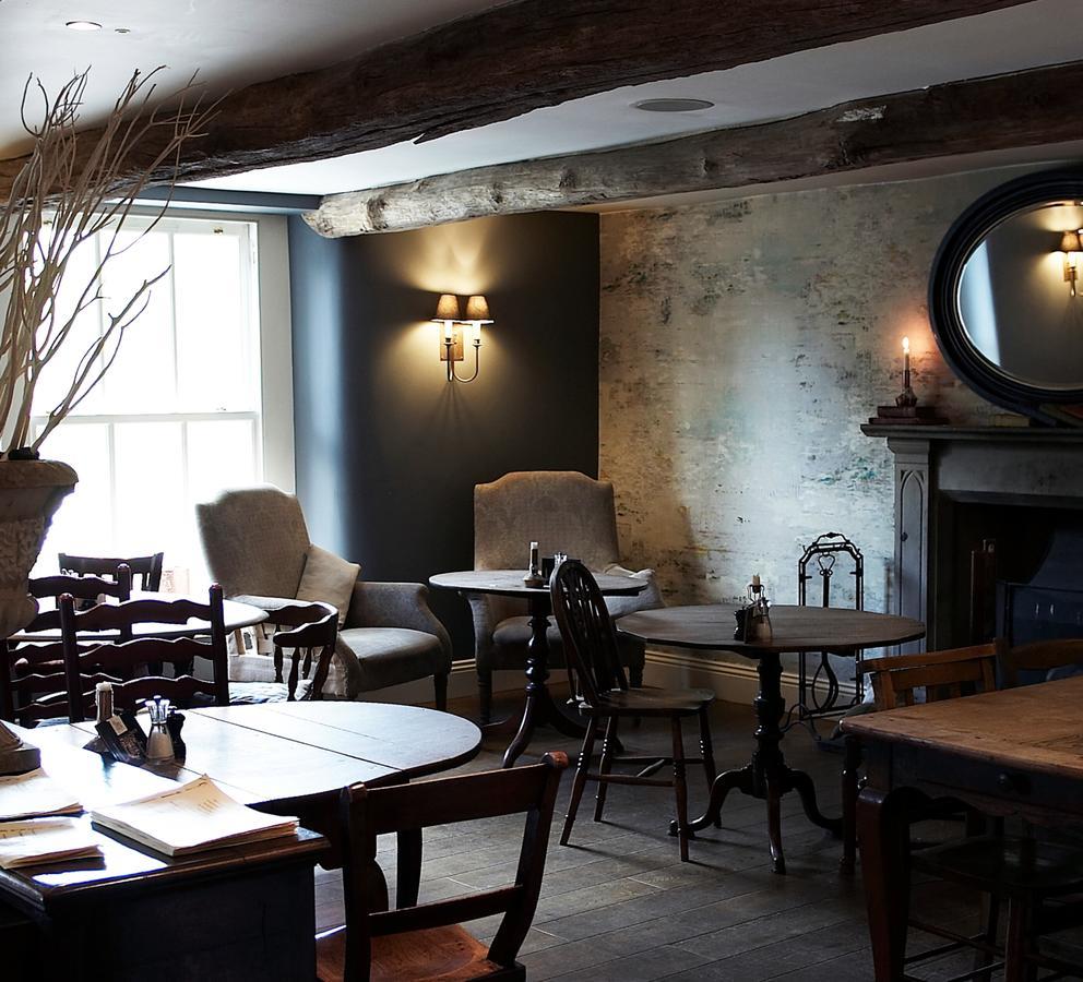 Plough Inn Lupton Exterior foto